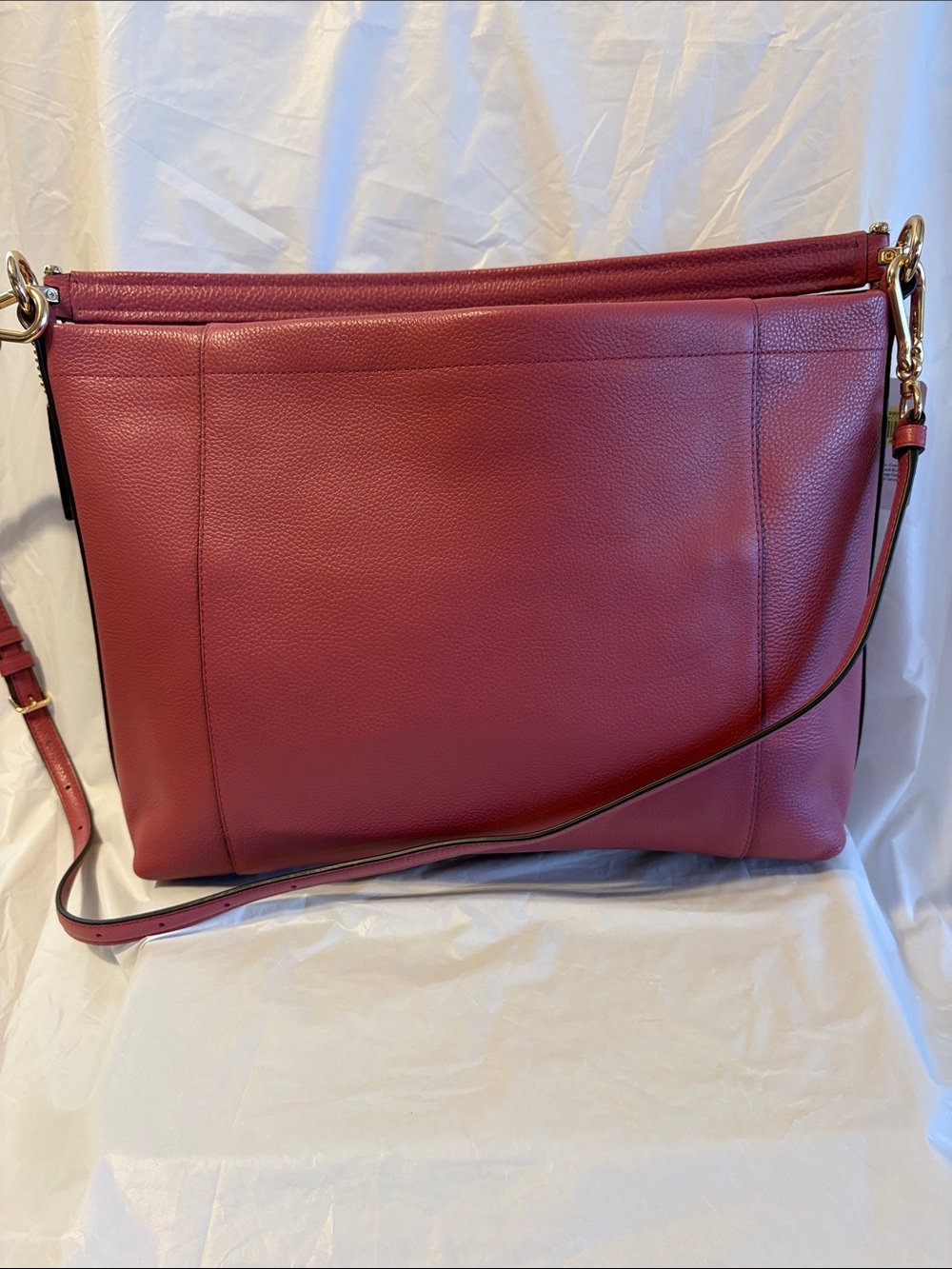 Coach Scout Hobo Bag NWT - Picture 3 of 16